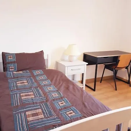 Piso- Capital - With Elevator Apartment *