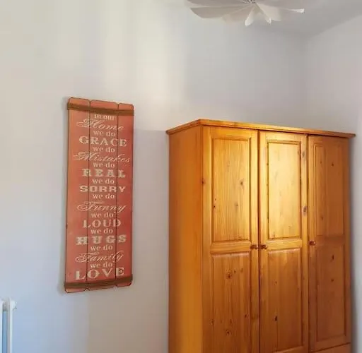 Piso- Capital - With Elevator 公寓