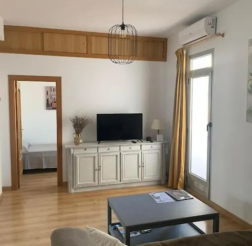 Piso- Capital - With Elevator